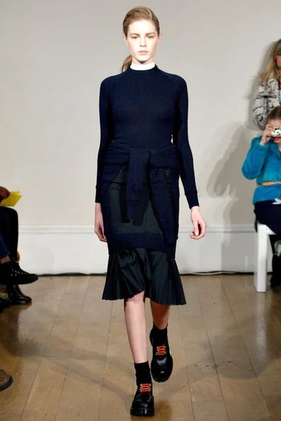 Look 1